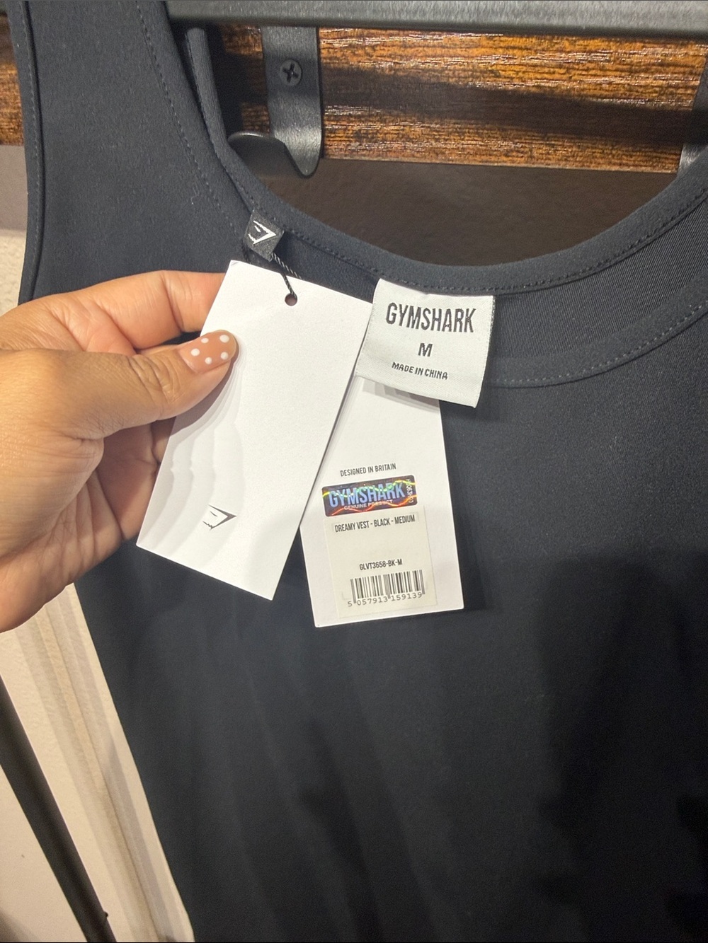 Gymshark Dreamy Vest size M in black - Picture 5 of 6